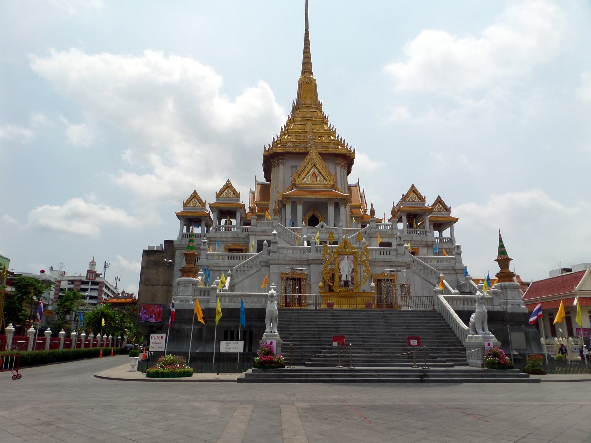 Wat Traimit, Bangkok 