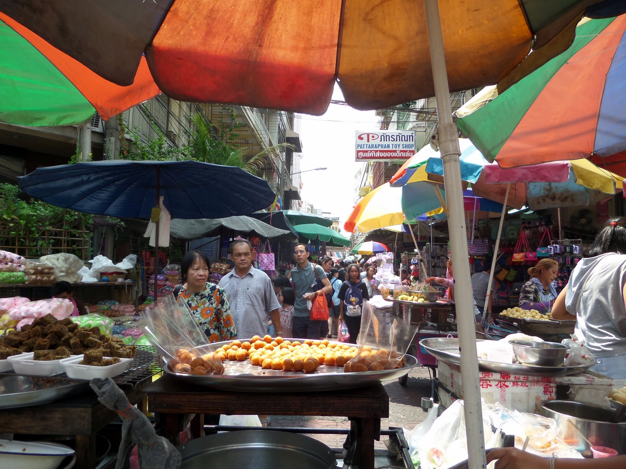 Sampeng Lane, Chinatown, Bangkok 