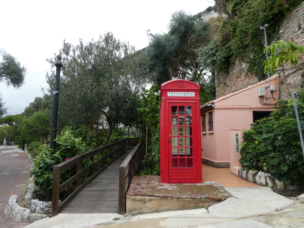 GIbraltar phone box, Alameda Gardens